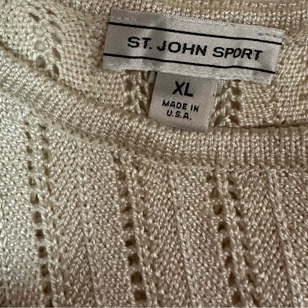 St. John Beige Textured Tank Top - Picture 4 of 5